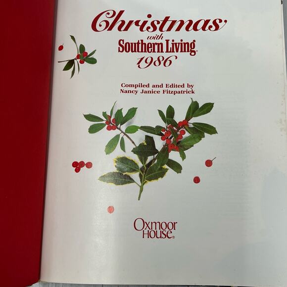 Vintage 80s Christmas With Southern Living 1986 Hardcover Book - Picture 3 of 6